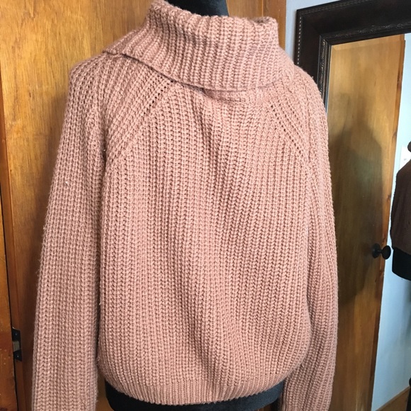 Sweater - Picture 3 of 4